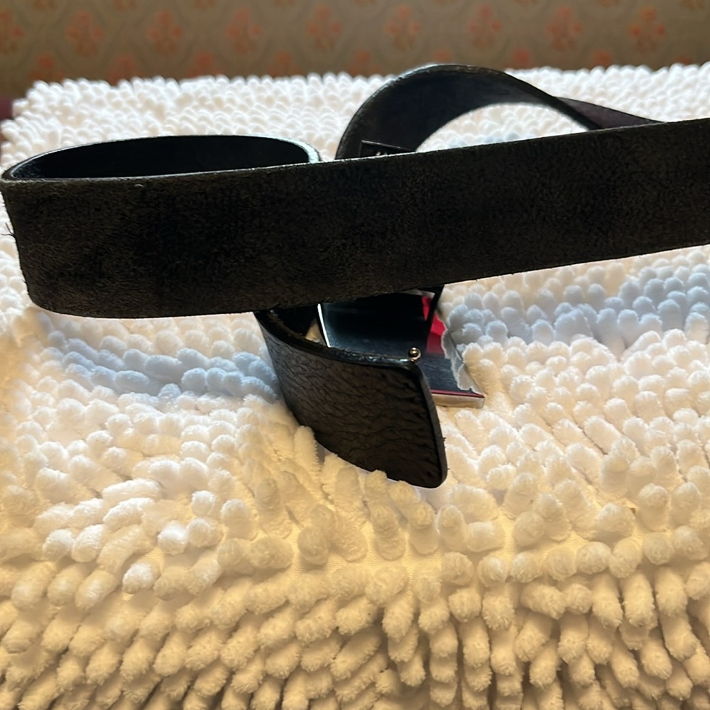 Gucci  Black Belt Rare Vintage with Shiny Silver Buckle - Picture 10 of 12